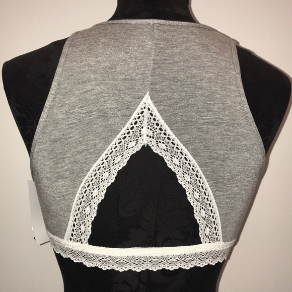 Sale!Design Lab szXS grey/white laced bralette top - Picture 2 of 5